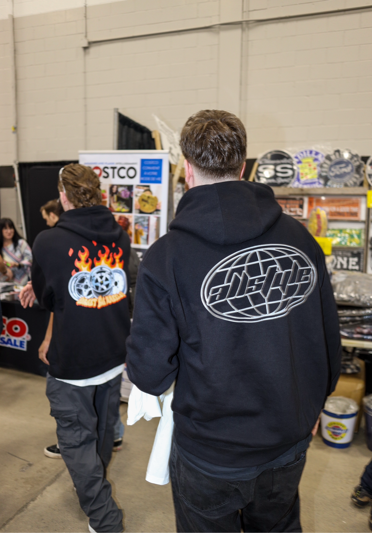 Worldwide Hoodie ( Non zip )